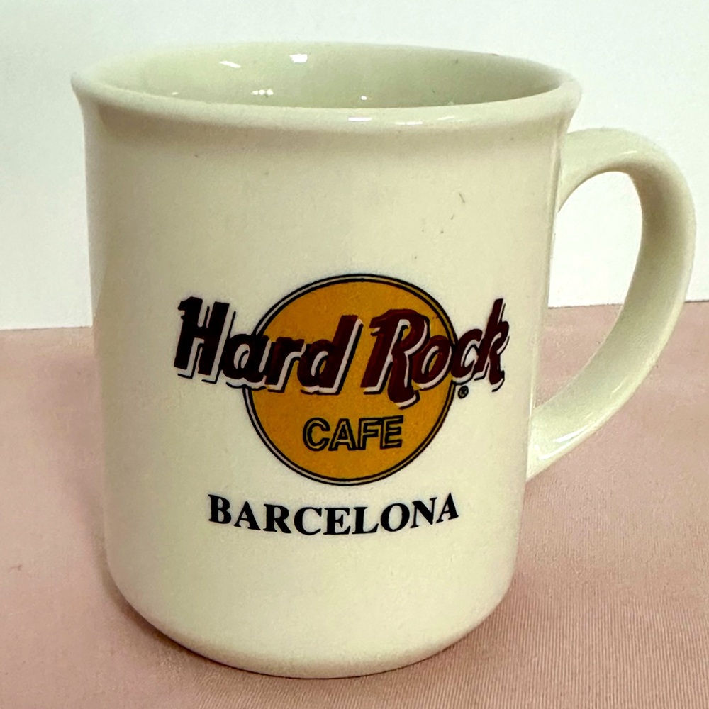 Hard Rock Cafe Barcelona Vintage Mug